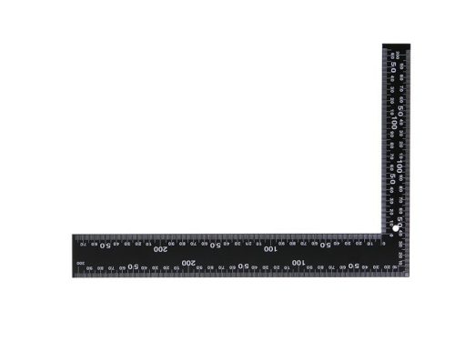 Ácsderékszög 300 x 200 mm