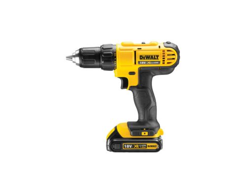 DEWALT Akkus fúrócsavarozó 18 V (2 x 1,3,0 Ah akku + töltő) DCD771C2