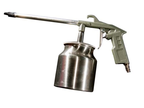 Genius pneumatikus szórópisztoly alvázvédőhöz és mosóanyaghoz, 750ml