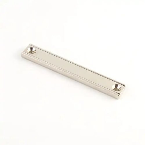 Furatos 60X13.5X5mm téglatest mágnes