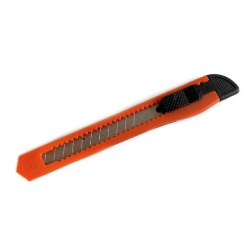 Letörhető penge 9mm