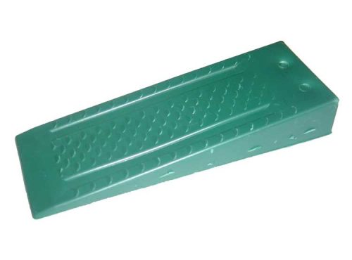 Műanyag ék, kicsi, 170 x 62 x 25 mm
